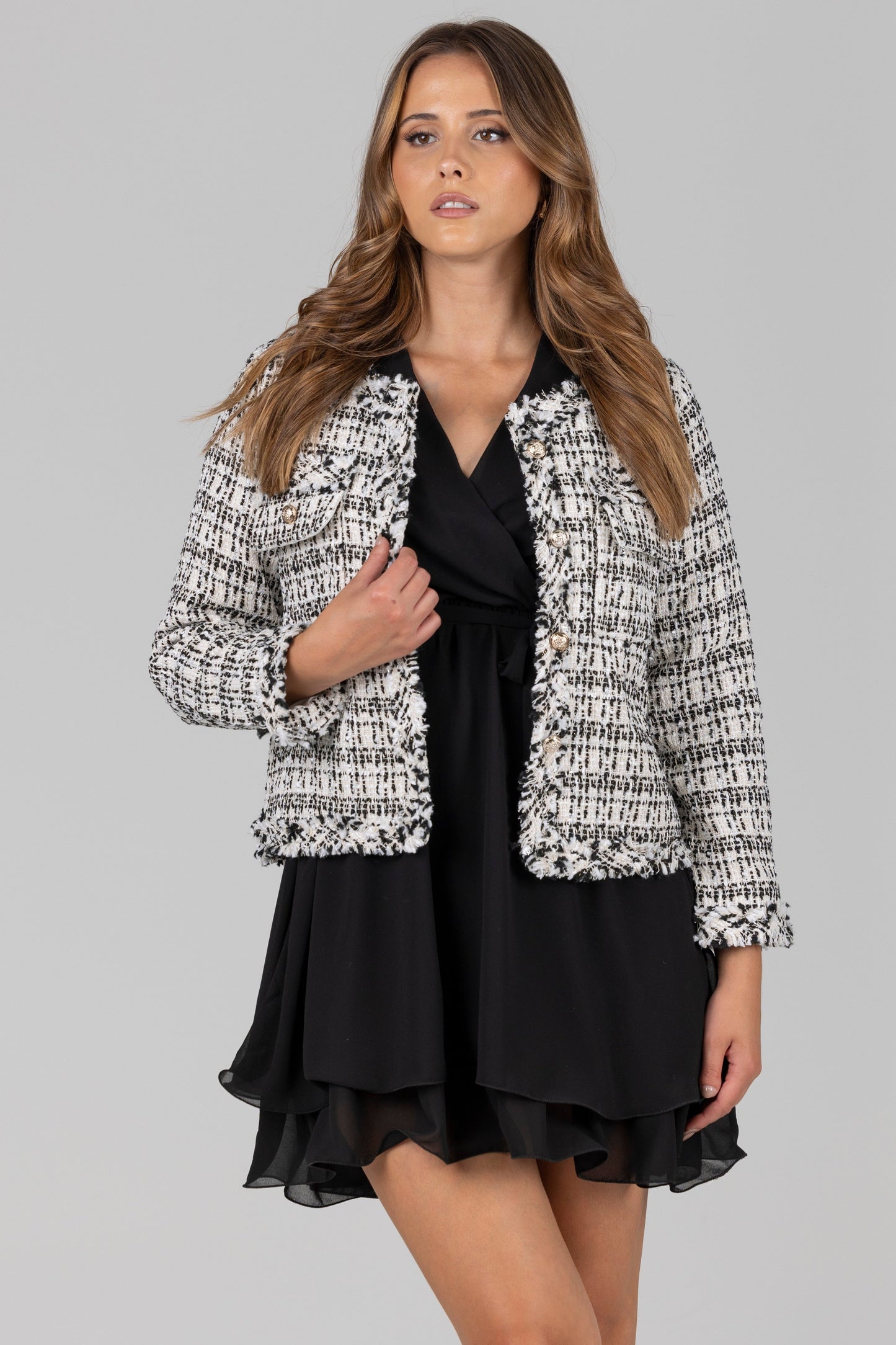 Jaqueta curta tweed cinza