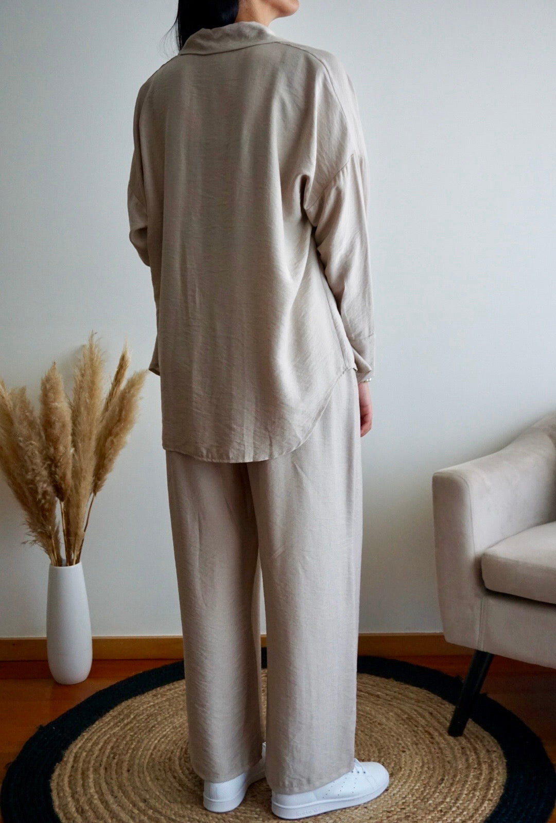Conjunto camisa e calça cor cru