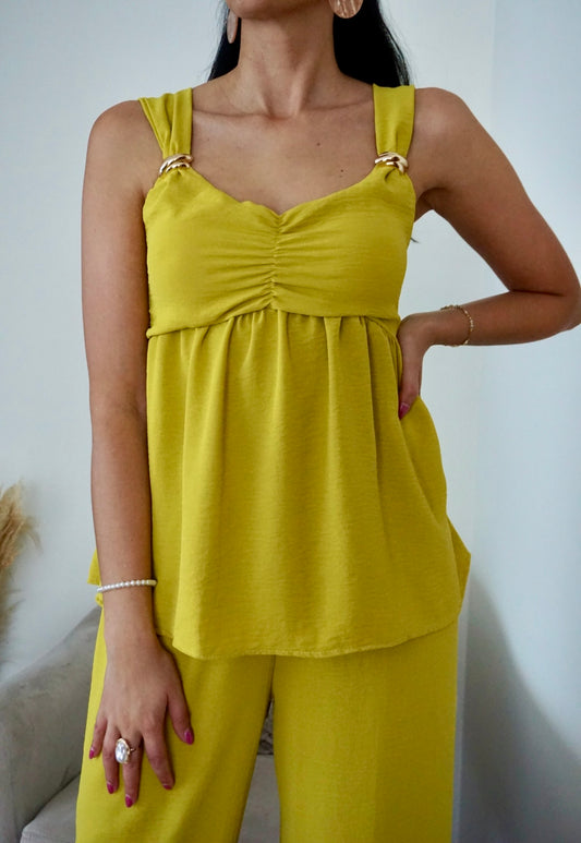 Conjunto Top e Calça Pantalona