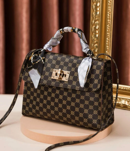 Mala pequena castanha