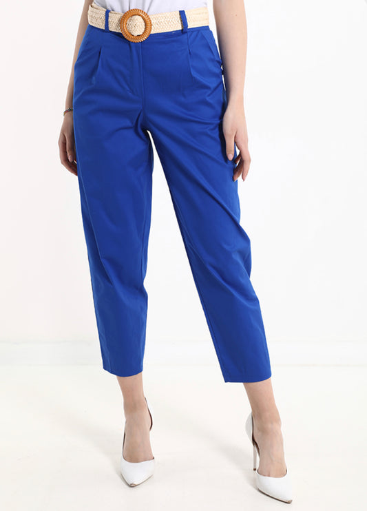 Calça com cinto
