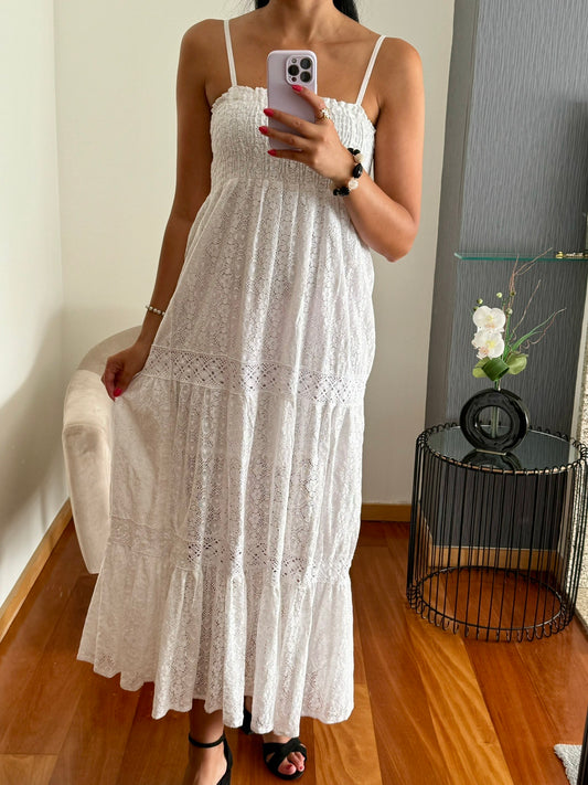 Vestido rendado