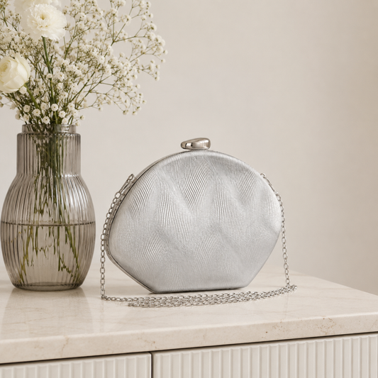 Pochete clutch prateada